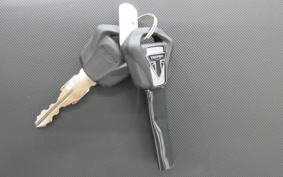 TRIUMPH  TRIUMPH  STREET  TRIPLE RS 2025 HDA614