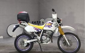 SUZUKI DJEBEL250XC SJ45A