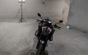 KTM 1290 SUPER DUKE R 2021 V3940