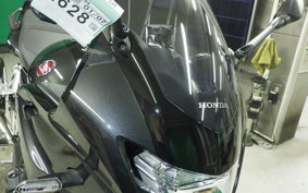 HONDA CB1300SB SUPER BOLDOR 2025