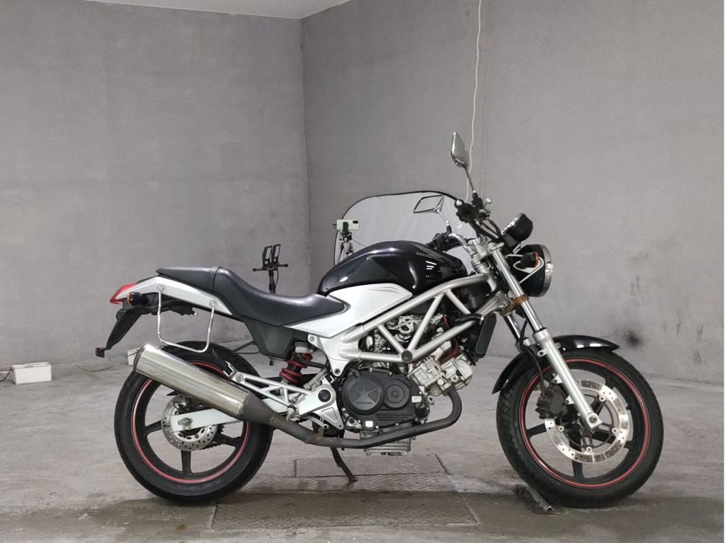 Фото Honda VTR 250 2009 с японского аукциона