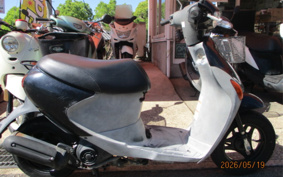 SUZUKI LET's 4 CA41A