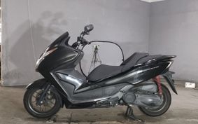 HONDA FORZA MF12