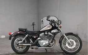 YAMAHA VIRAGO 250 3DM