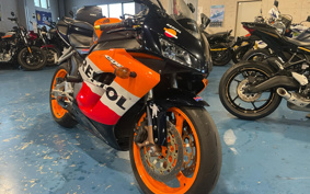 HONDA CBR1000RR 2005 SC57