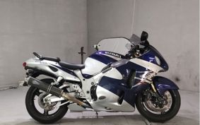 SUZUKI GSX1300R HAYABUSA GW71A