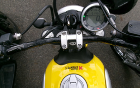 DUCATI  DUCATI  SCRAMBLER  ICON  2015 K102