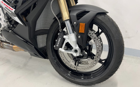 BMW S1000R 2025 0P31