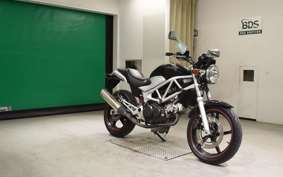 HONDA VTR 250 Gen. 2 MC33