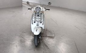 VESPA PRIMA BEIGE RA150 M82414