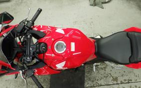 HONDA CB650R E-Clutch 2026 RH17