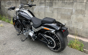 HARLEY FXBR 2026 YE9