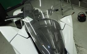 HONDA NM4 VULTUS -02 2014