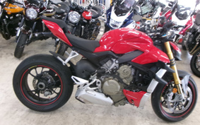 DUCATI STREET FIGHTER V4S 2022 1F00