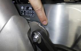 YAMAHA YZF-R1 M 2021
