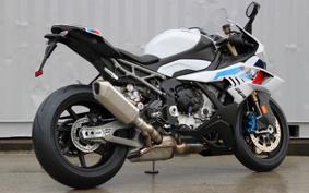 BMW S1000RR M 2025 0P21