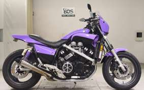YAMAHA VMAX 2001