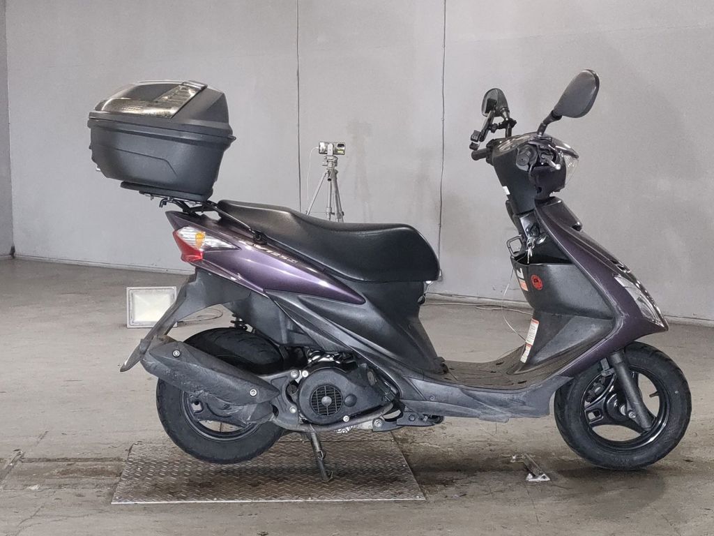 Фото Suzuki ADDRESS V125 с японского аукциона