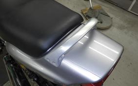 HONDA CB750 GEN 2 K 1996 RC42