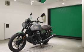 MOTO GUZZI V7 STONE 2022