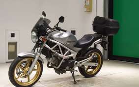 HONDA VTR 250 Gen. 2 MC33