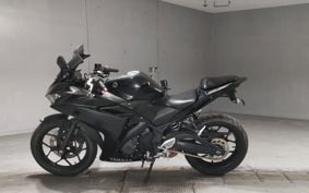 YAMAHA YZF-R25 RG10J
