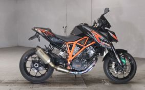 KTM 1290 SUPER DUKE R 2014 V3940