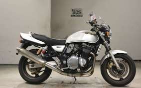 SUZUKI INAZUMA 1200 (GSX1200) 2000 GV76A