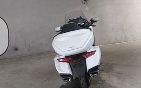 HONDA GL1800 TOUR DCT SC79