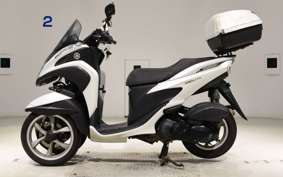 YAMAHA TRICITY 125