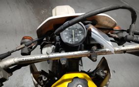 SUZUKI TS200R SH12A