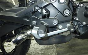 YAMAHA XJ6 N 2012