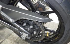 KAWASAKI ER600 N 2013