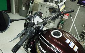 KAWASAKI Z900RS 2025 ZR900K