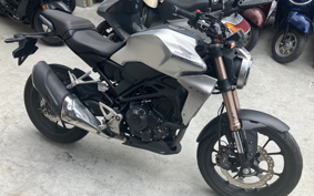 HONDA CB250R MC52