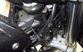 SUZUKI GSR250F