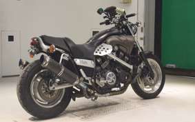 YAMAHA VMAX 2004