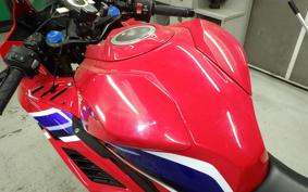 HONDA CBR250RR A MC51