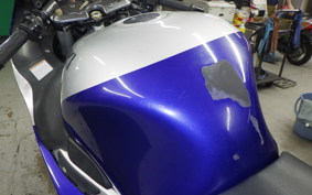 SUZUKI GSX-1300R HAYABUSA 2000