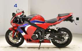 HONDA CBR600RR 2021 PC40