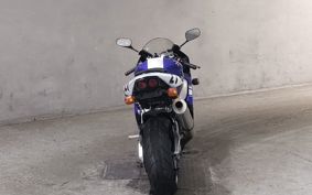 YAMAHA YZF-R1 2001 RN05