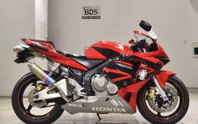 HONDA CBR600RR 2003 PC37