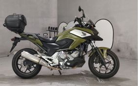 HONDA NC700X DCT LD RC63