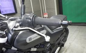 HUSQVARNA SVARTPILEN 250 2006