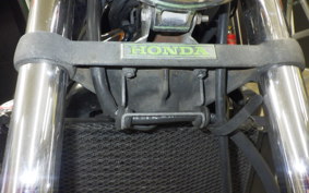 HONDA V45 MAGNA 1989 RC28