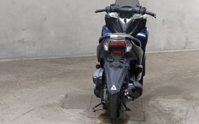 YAMAHA TRICITY 125 SE82J