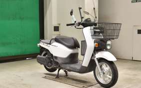 HONDA ﾍﾞﾝﾘｨ50-2 2015 AA05