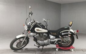 YAMAHA VIRAGO 250 3DM