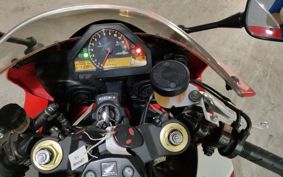 HONDA CBR1000RR 2004 SC57