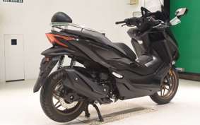 HONDA FORZA 250 MF17
